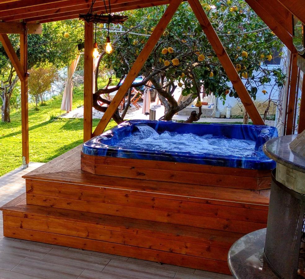 Апартаменты The Elysian At Nicopolis Jacuzzi Nikopolis Экстерьер фото